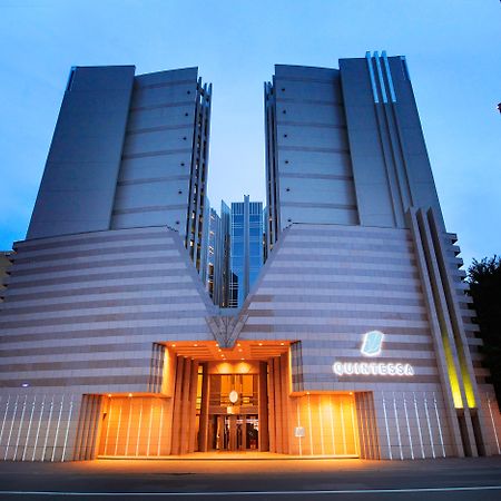 Quintessa Hotel Сапоро Екстериор снимка