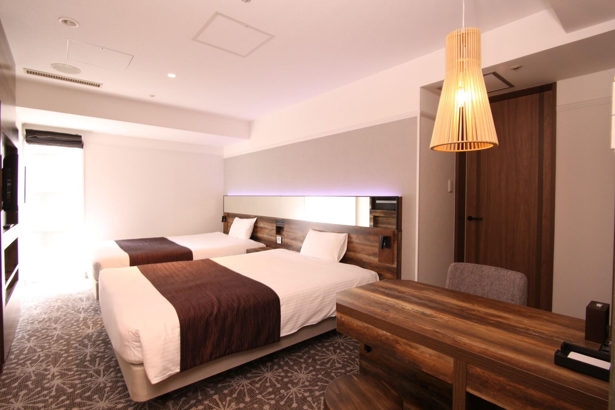 Quintessa Hotel Сапоро Екстериор снимка