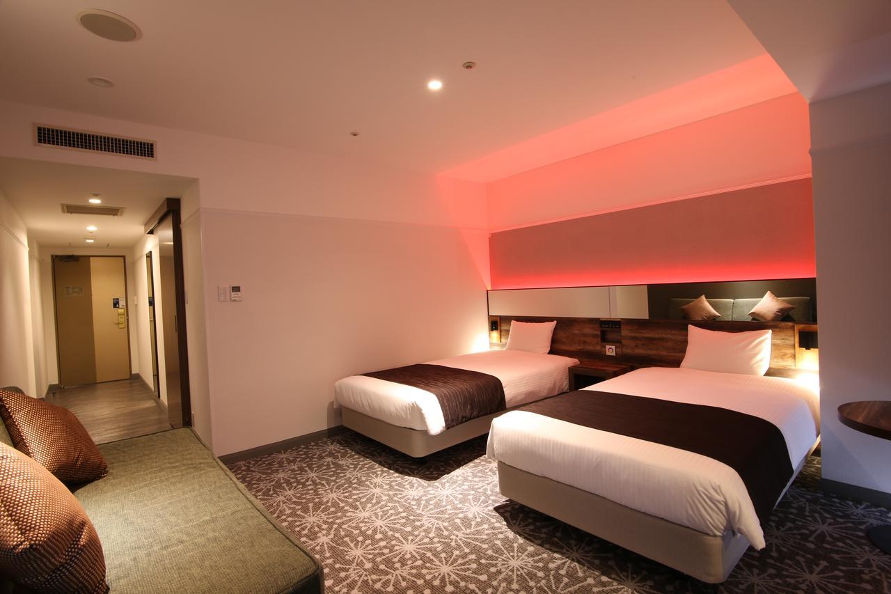 Quintessa Hotel Сапоро Екстериор снимка