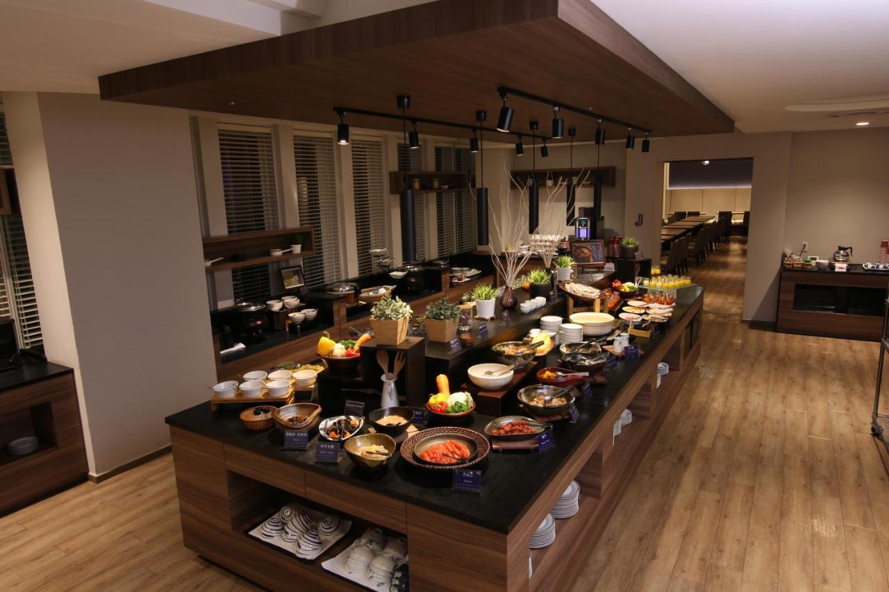 Quintessa Hotel Сапоро Екстериор снимка