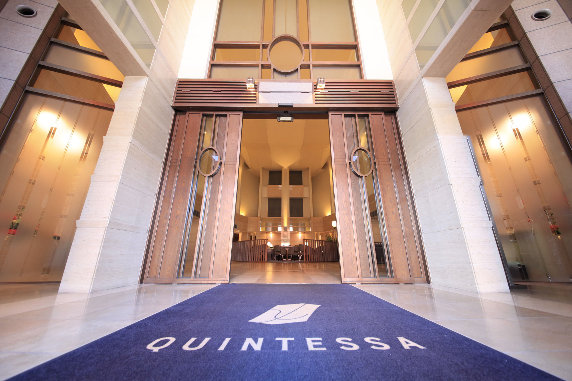 Quintessa Hotel Сапоро Екстериор снимка